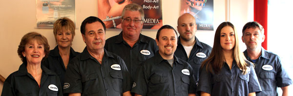 The Airbrush Company staff (2008)